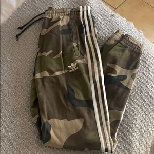 Adidas Womens Camo Sweats
